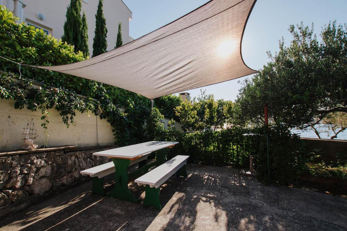 Apartman Relax 2 Zaboric Exterior photo