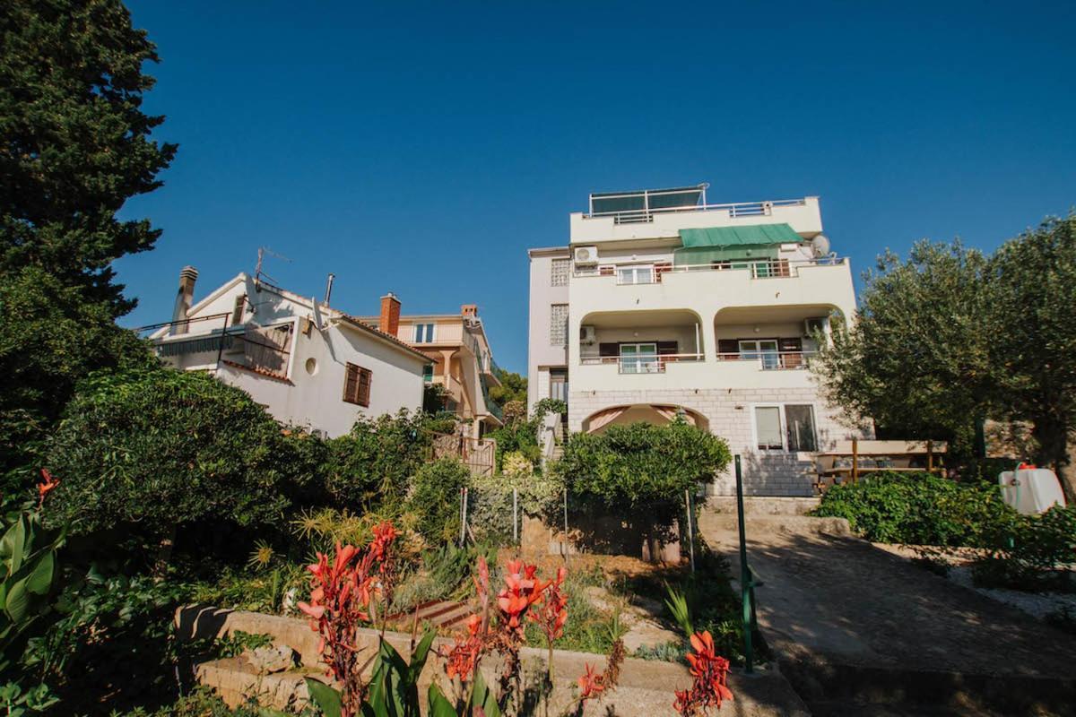 Apartman Relax 2 Zaboric Exterior photo